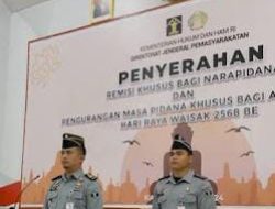 Apel Pagi dan Penyerahan Piagam Penghargaan