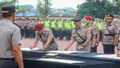 Kapolda Sumut Pimpin Sertijab 24 Pejabat Utama dan Kapolres, Tekankan Integritas serta Pelayanan Terbaik untuk Masyarakat