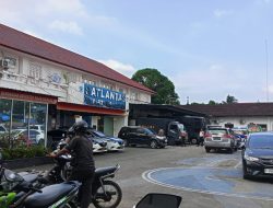 SATLANTAS POLRESTABES MEDAN TINGKATKAN PELAYANAN DAN JAGA KETERTIBAN LALU LINTAS