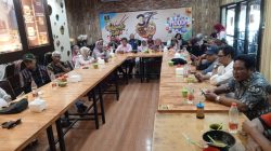‘Ngobrol Pintar Berkualitas’ IMO Indonesia Sumut dengan Jurnalis Senior Asyari Usman